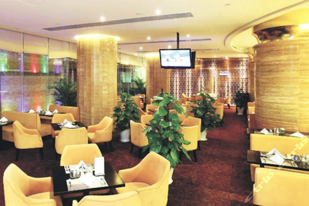Shenzhen Baoan Royal International Hotel Exteriér fotografie